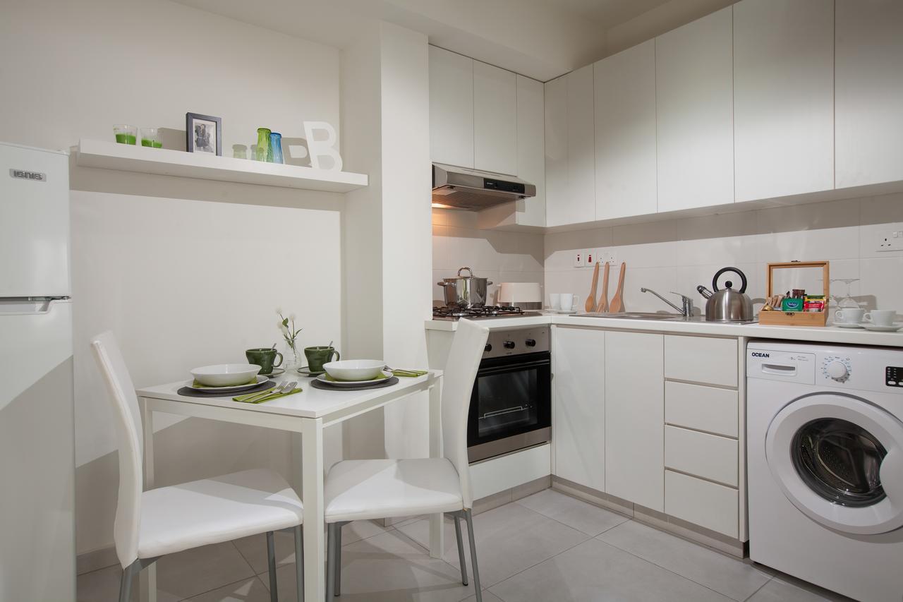 ניקוסיה Myrtiana Apartments מראה חיצוני תמונה