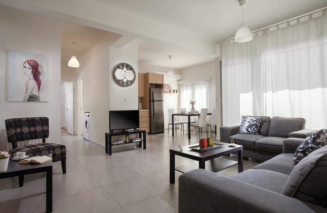 ניקוסיה Myrtiana Apartments מראה חיצוני תמונה